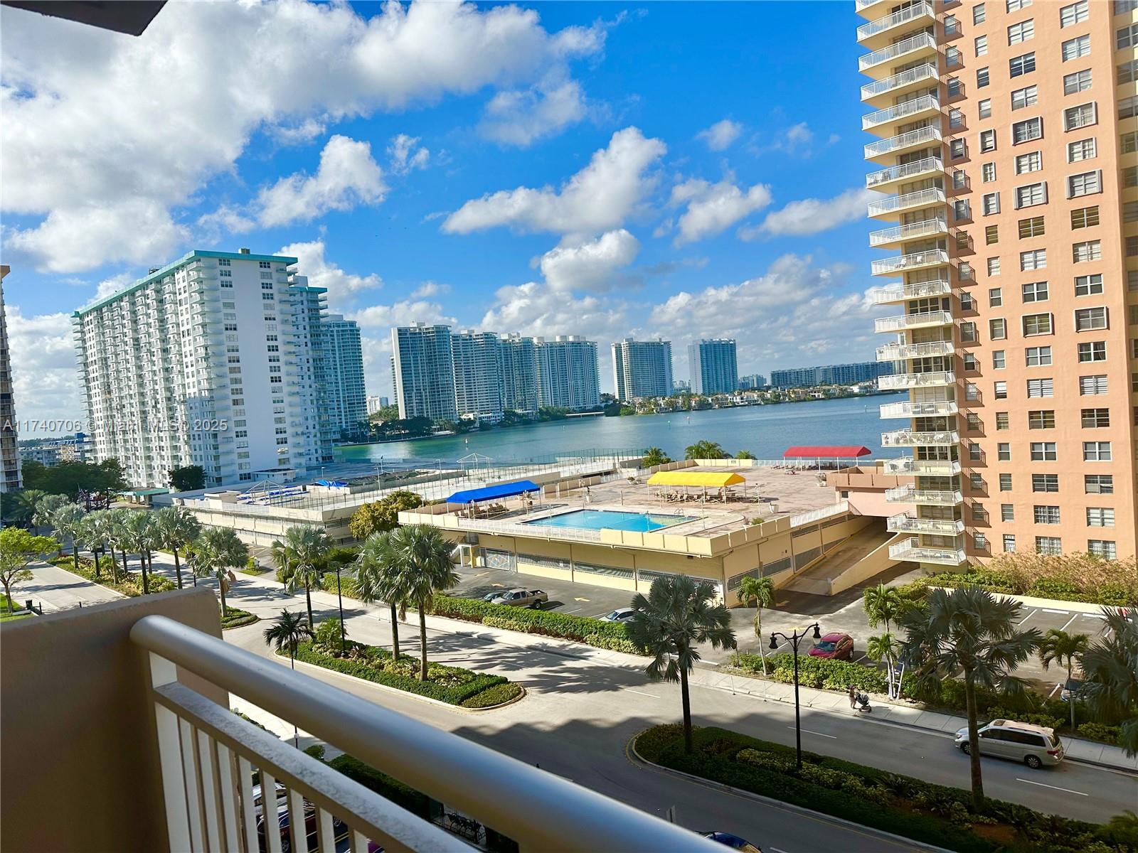 250 174th St # 709, Sunny Isles Beach FL 33160