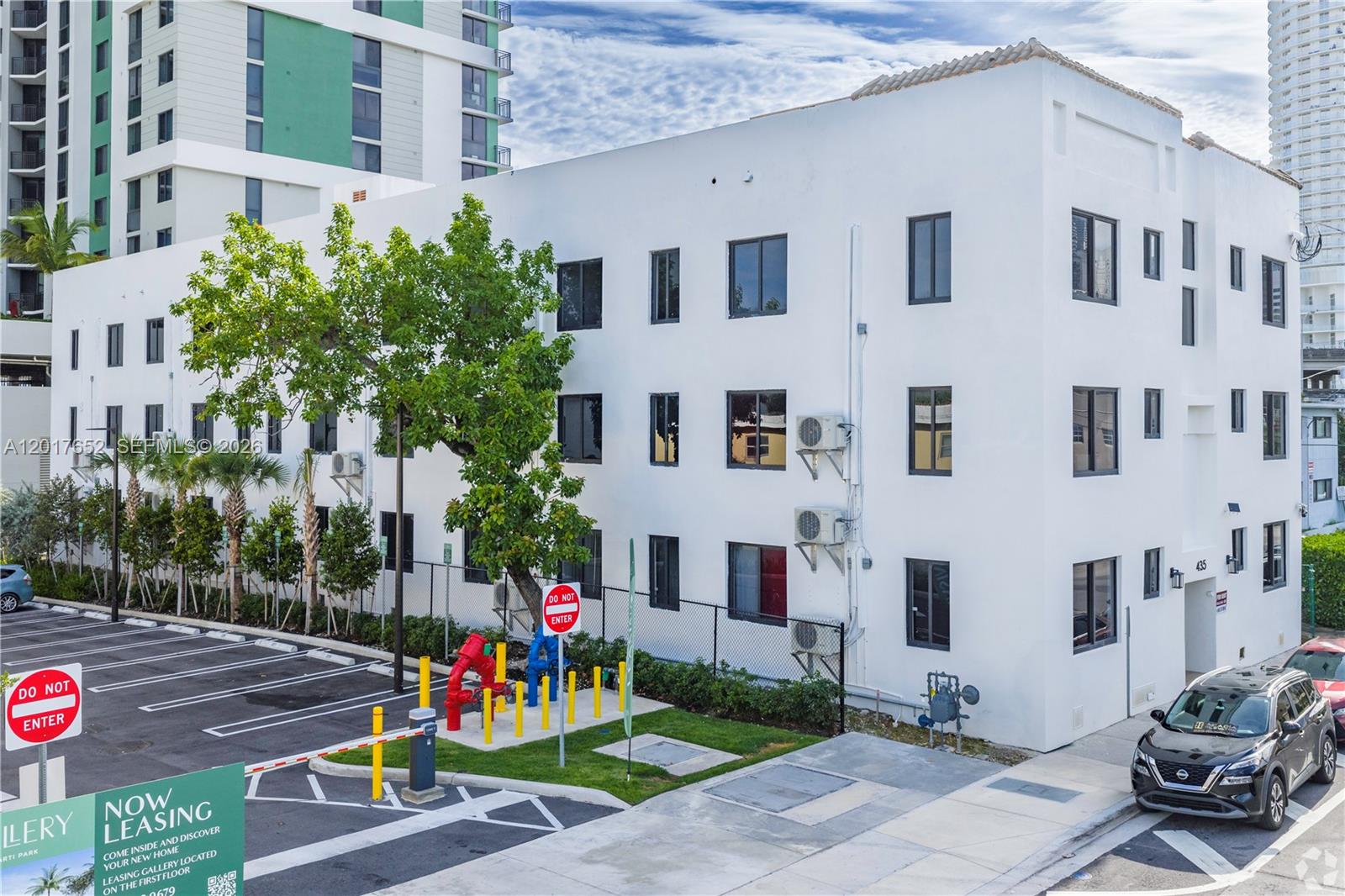 433 SW 6th St # 10, Miami FL 33130