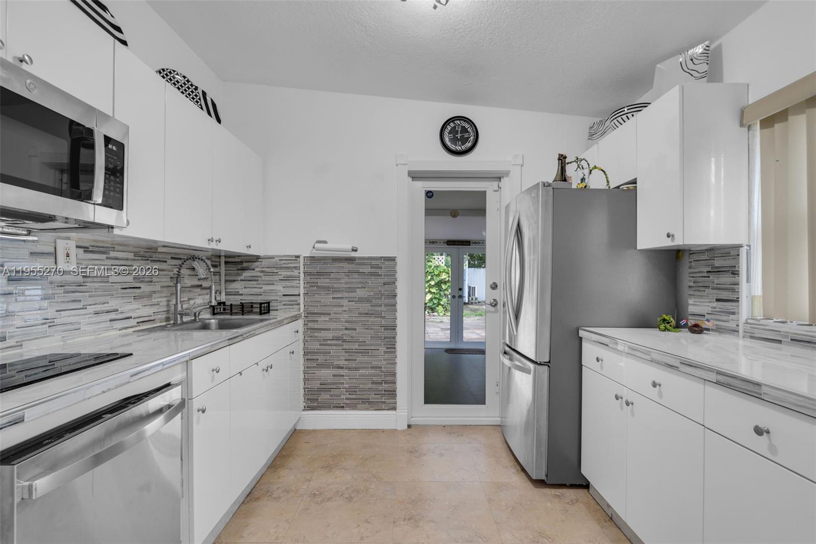 13800 NW 2nd Ave, North Miami FL 33168