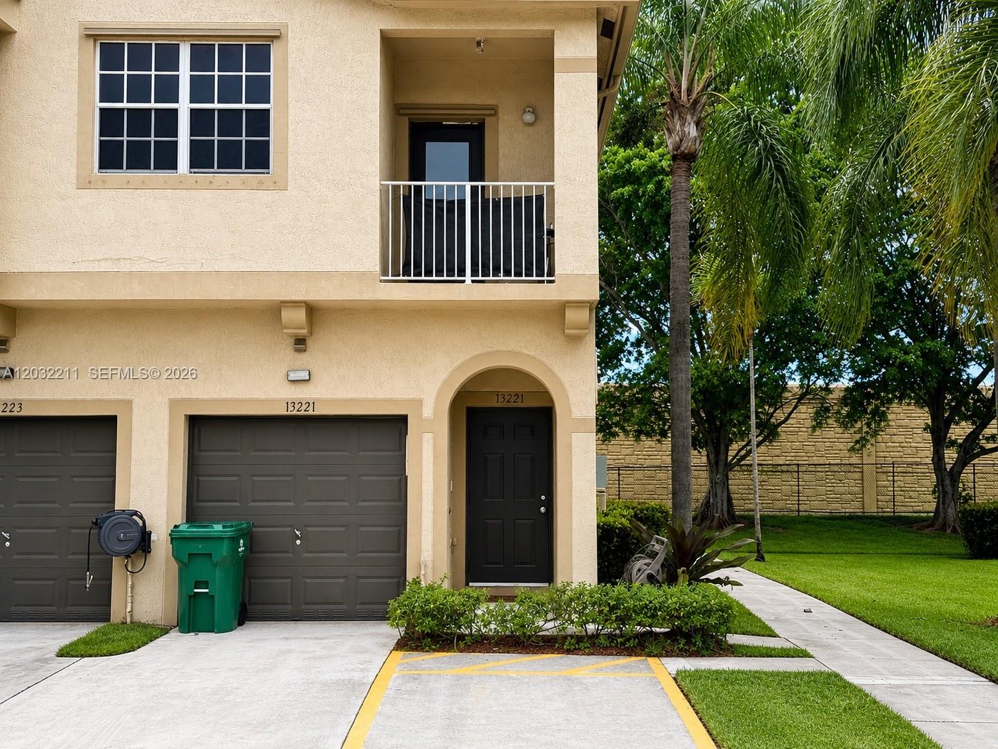 13221 SW 42nd St # 8203, Miramar FL 33027