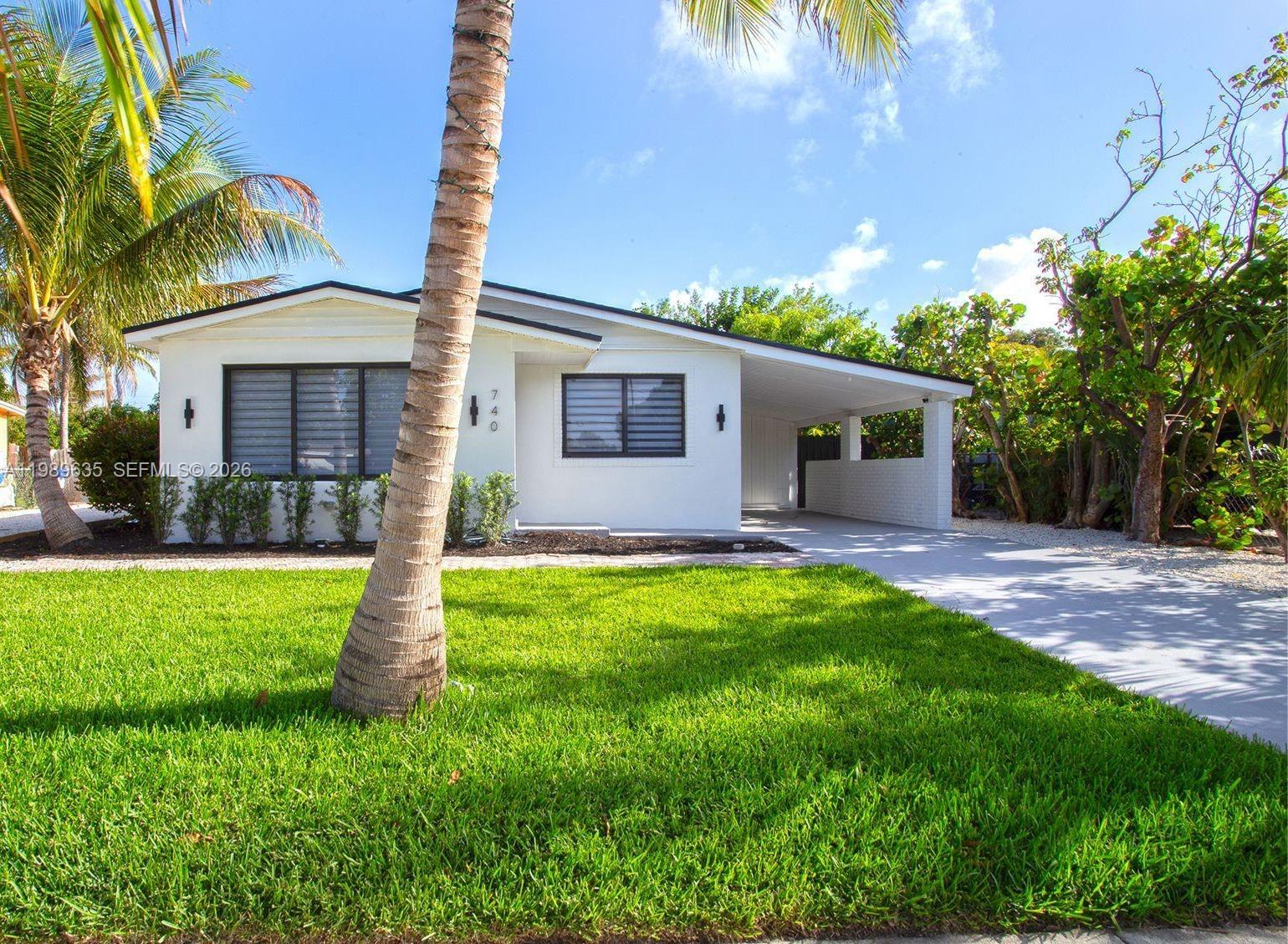 740 NE 43rd Ct, Deerfield Beach FL 33064