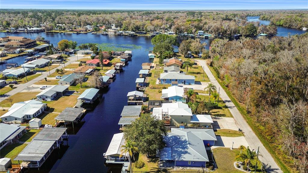 1621 SPRING GARDEN DRIVE, ASTOR, FL — photo 3 of 30