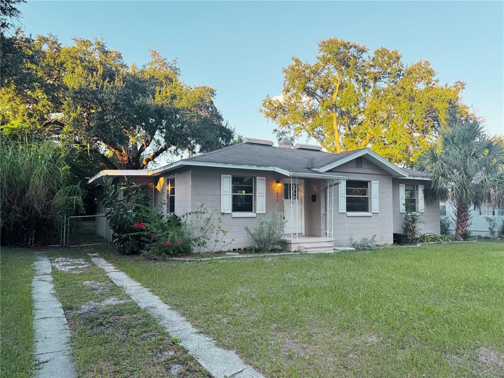 1030 E WALNUT STREET, LAKELAND, FL — photo 2 of 11