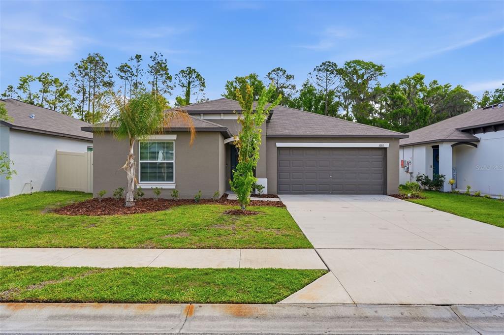 1681 RED LOOP, LAKELAND, FL — photo 4 of 30