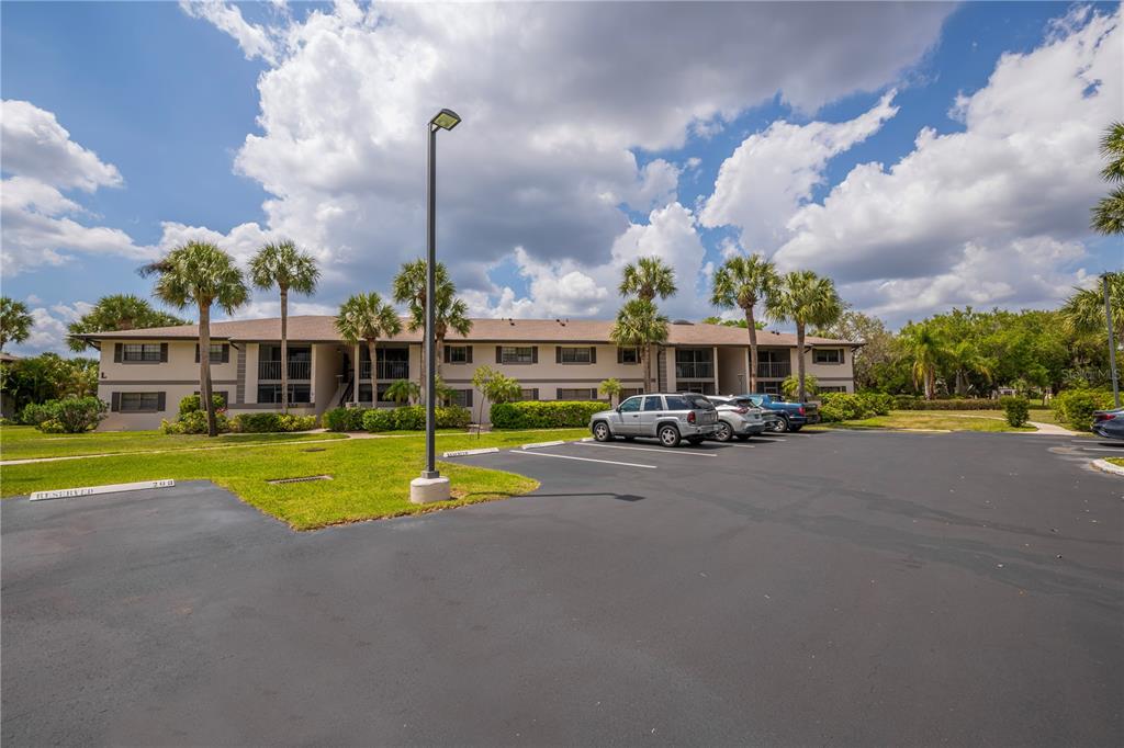 1515 FORREST NELSON BOULEVARD UNIT L105