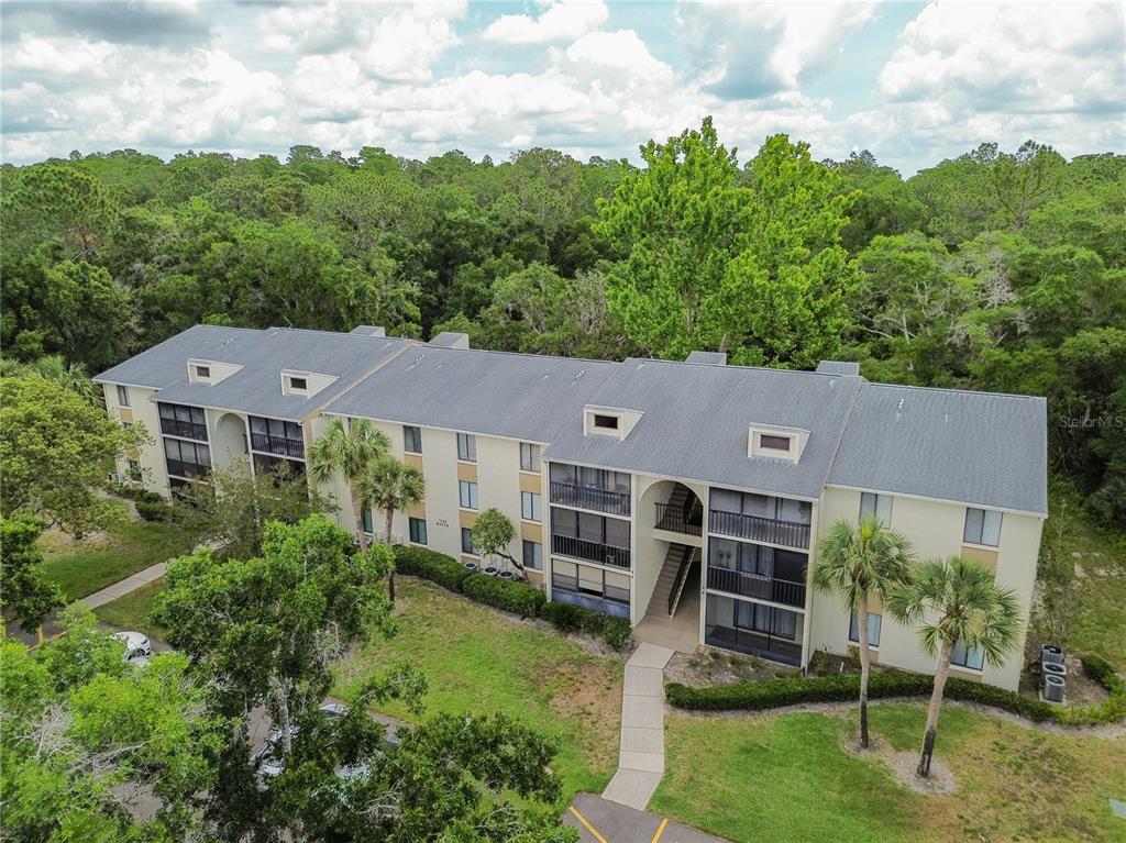 3232 LAKE PINE WAY E UNIT F3