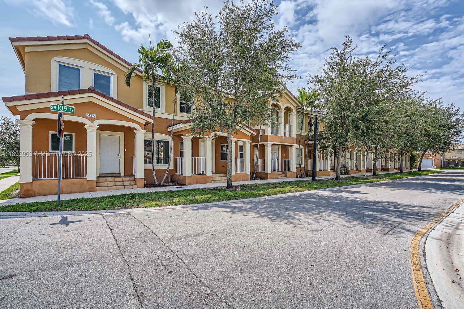 24363 SW 109th Ave, Homestead FL 33032