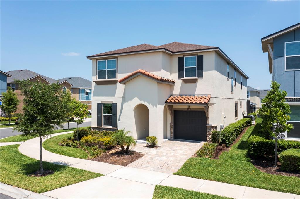 9039 PELICAN COVE TRACE