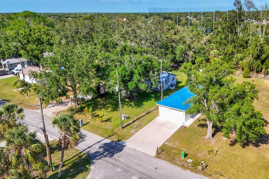 352 GLENWOOD AVE, OSPREY, FL — photo 2 of 30