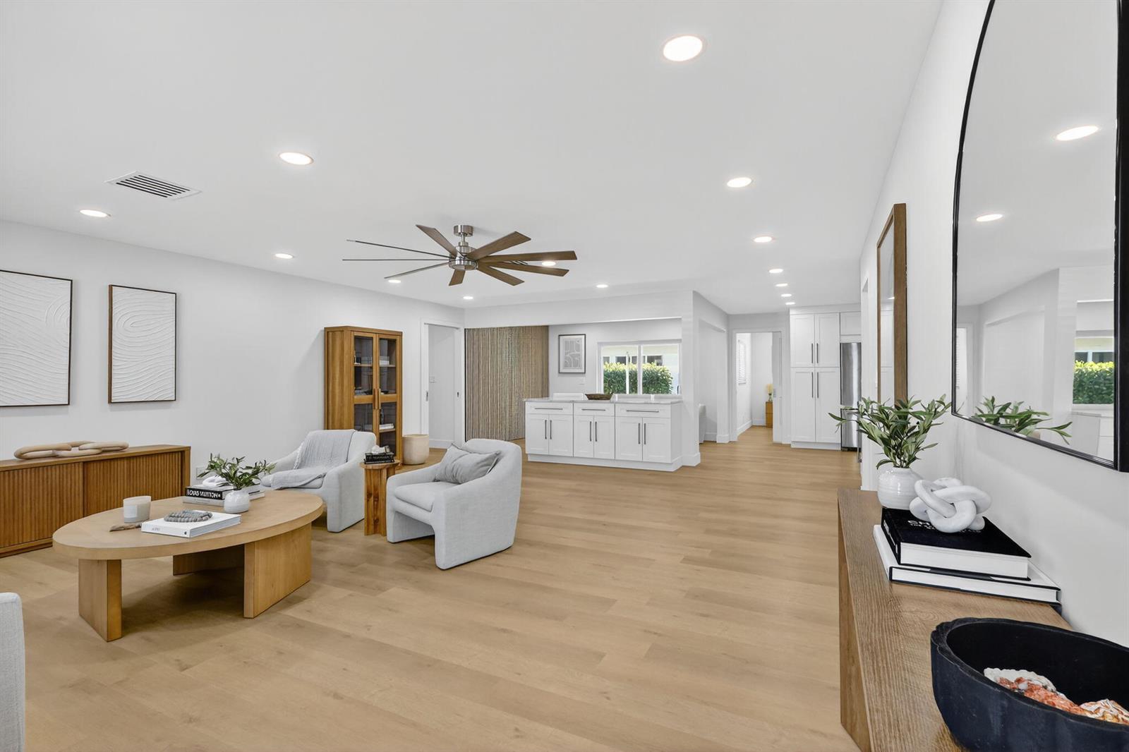 2206 SW 20th Way, Boynton Beach FL 33426