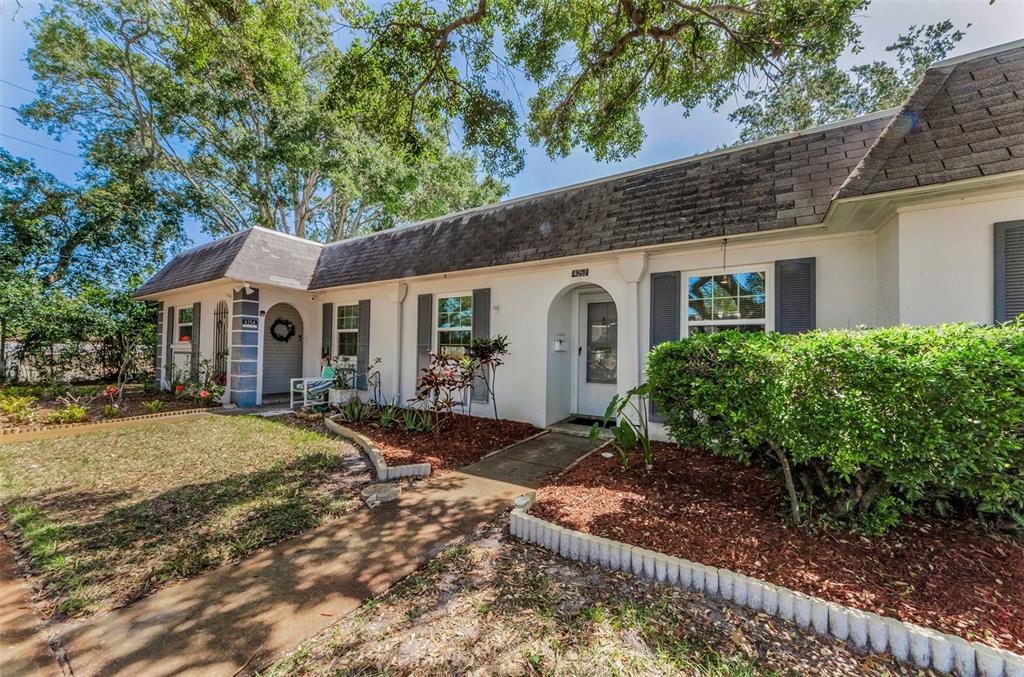 4252 SHELDON PLACE UNIT 4252