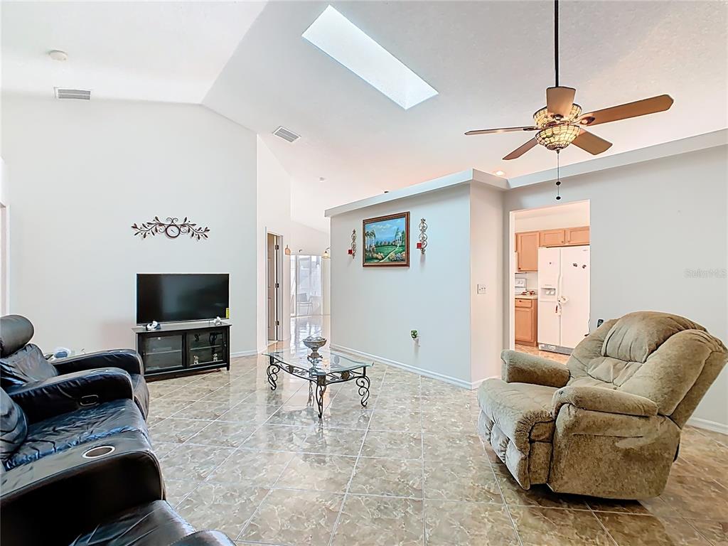 230 HALSTEAD DRIVE, DAVENPORT, FL — photo 3 of 26