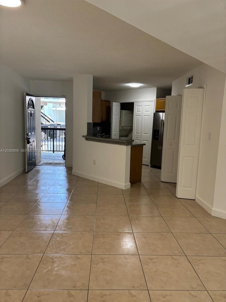6276 NW 186th St # 204, Hialeah FL 33015
