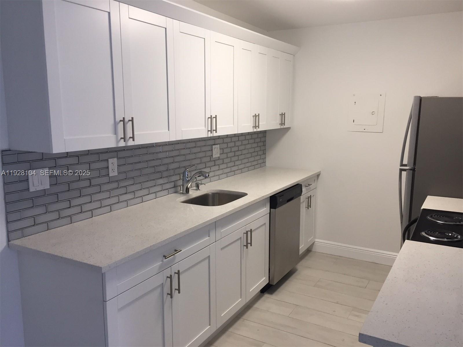 10740 N Kendall Dr # 24, Miami FL 33176
