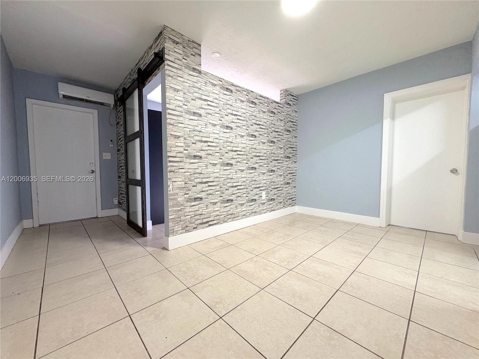 1815 Mckinley St # 9, Hollywood FL 33020