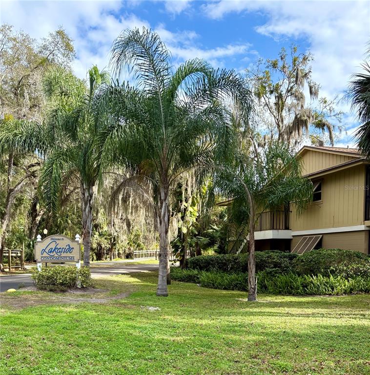 140 ORCHID WOODS COURT UNIT 1A