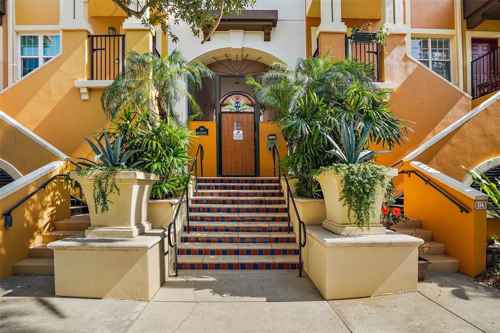 100 4TH AVENUE S UNIT 416