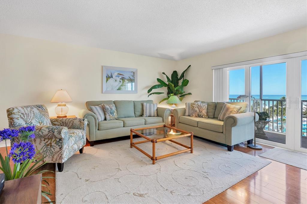 800 BENJAMIN FRANKLIN DRIVE UNIT 607, SARASOTA, FL — photo 5 of 30