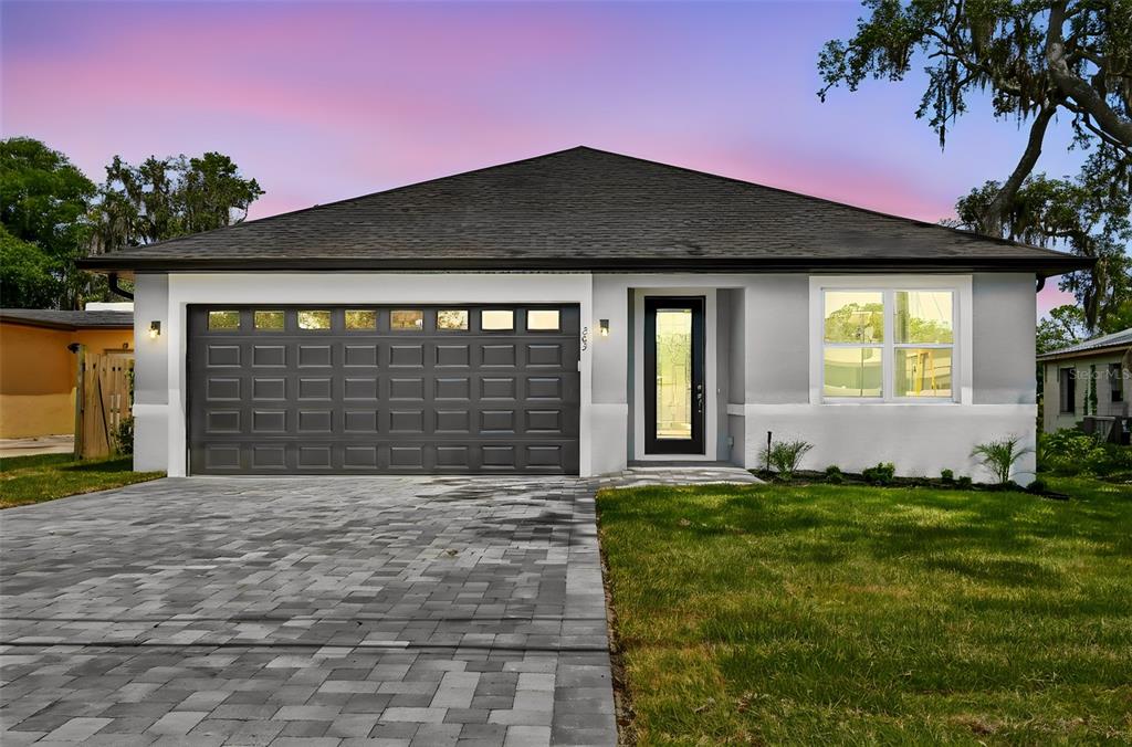 263 LAKE GRIFFIN CIRCLE