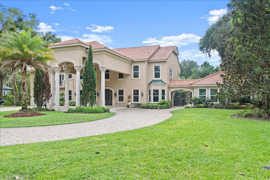 12 TIDEWATER DRIVE