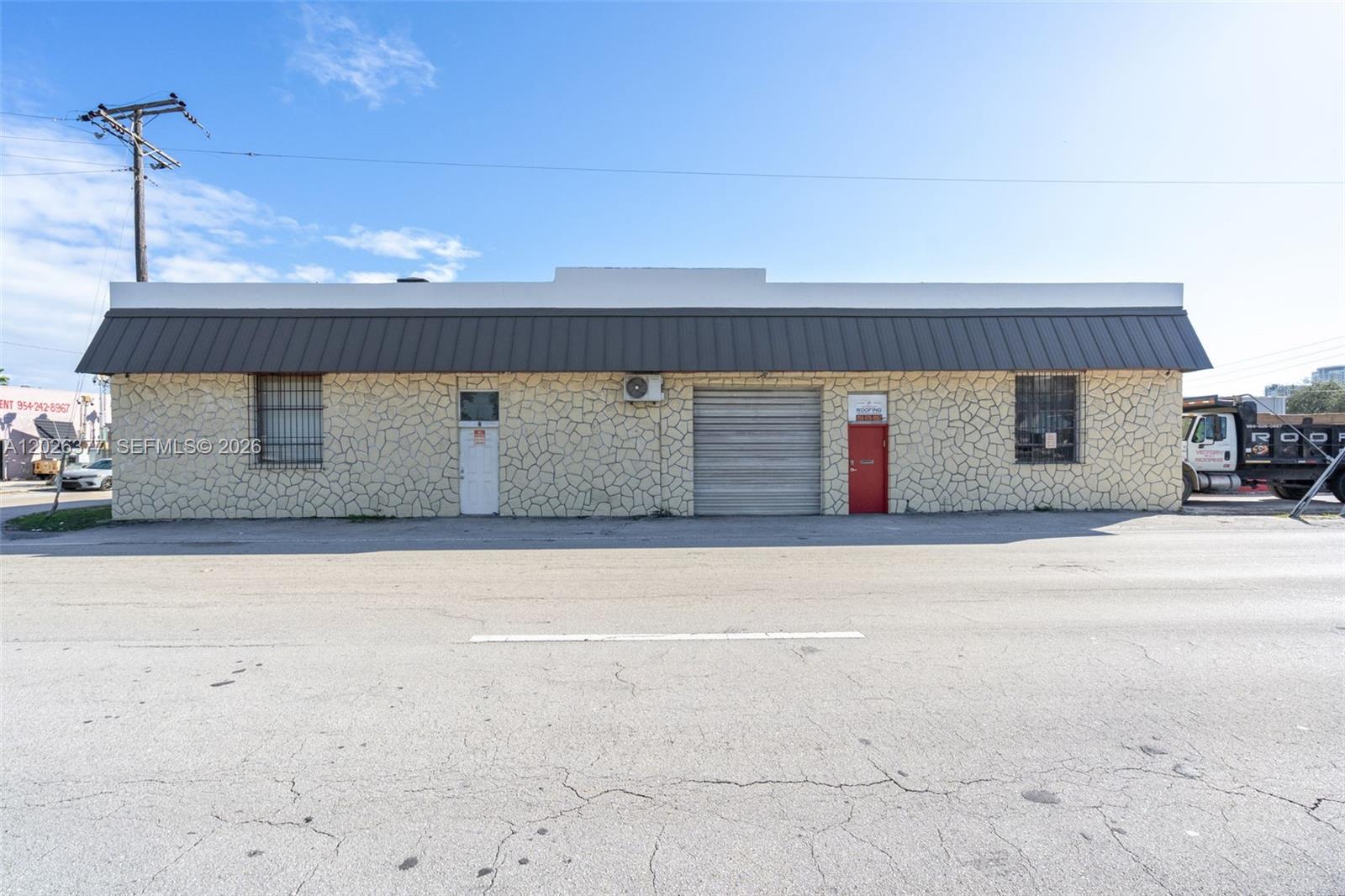 921 N 21st Ave, Hollywood FL 33020