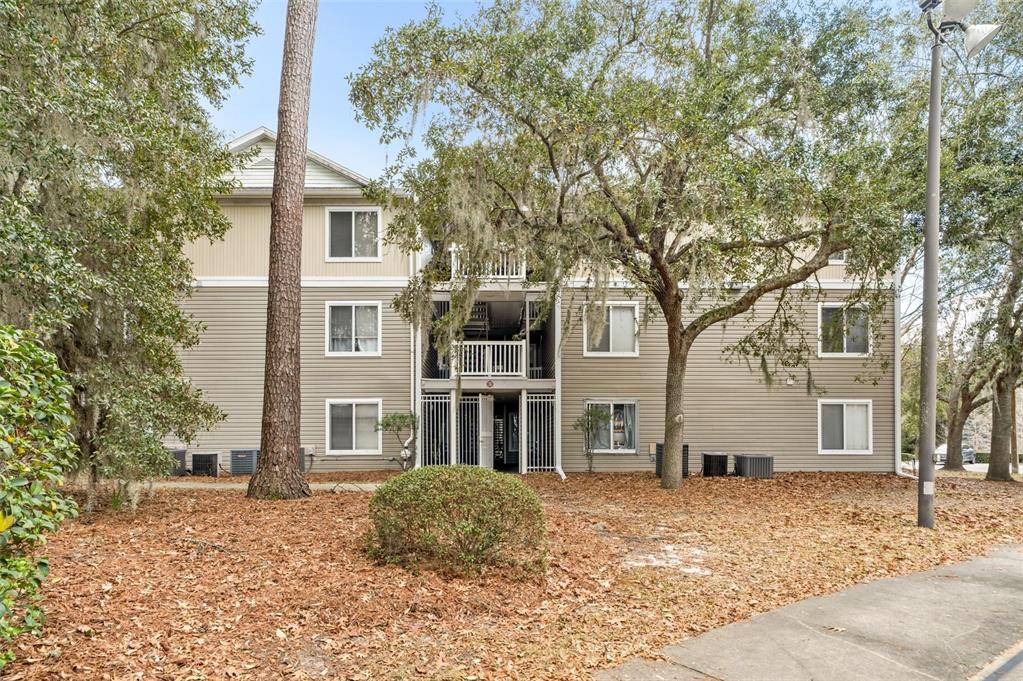 4000 SW 23RD STREET UNIT 4-303