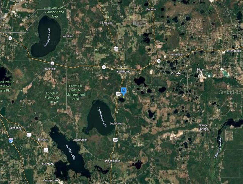 This is a satellite map showing lakes and towns in north-central Florida — 22010 SE 111 AVE, HAWTHORNE, FL