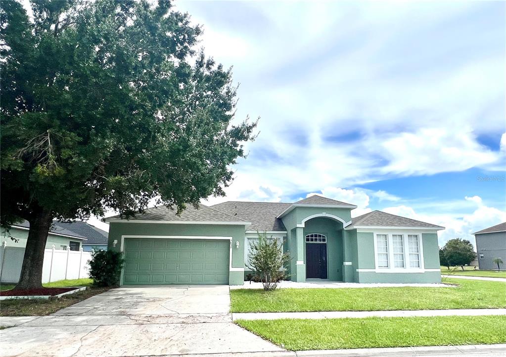 3837 WOOD THRUSH DRIVE