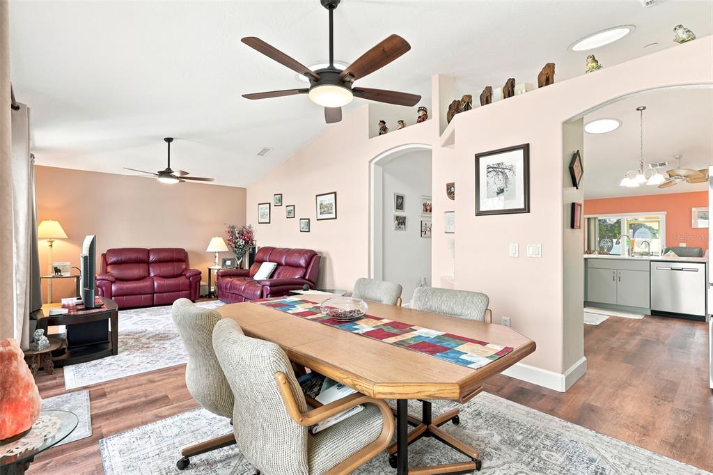 207 EDGEWATER TERRACE DRIVE, EDGEWATER, FL — photo 5 of 25