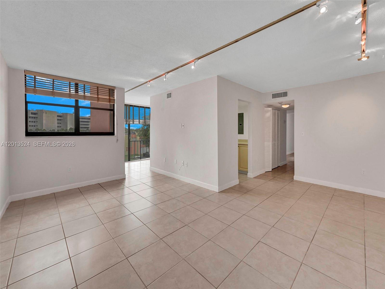 9420 W Flagler St # 312, Miami FL 33174