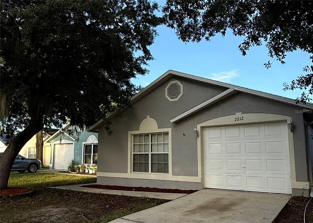 2212 ROSE BROOK COURT