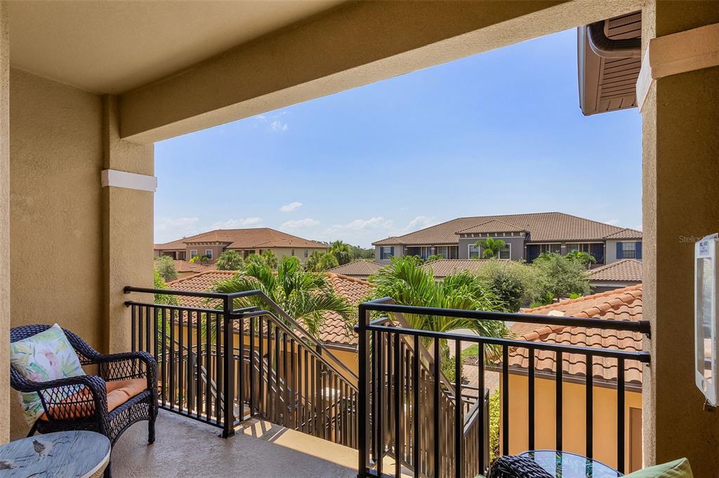 13725 MESSINA LOOP UNIT 201, BRADENTON, FL — photo 4 of 30