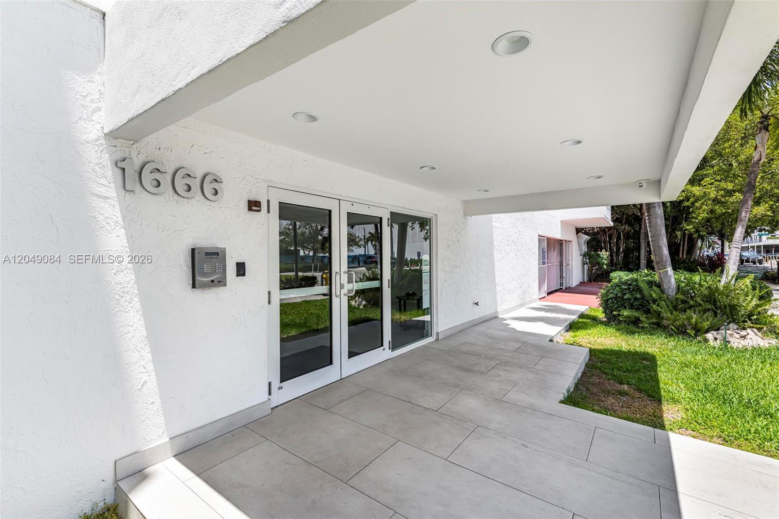 1666 West Ave # 404, Miami Beach FL 33139