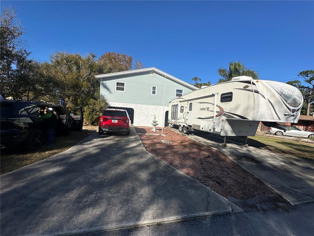 3101 N CANAL DRIVE