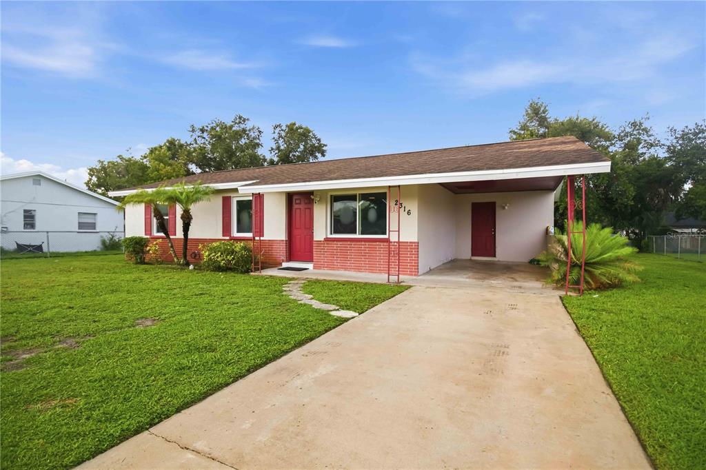 2316 POWELL CIRCLE, SARASOTA, FL — photo 2 of 29
