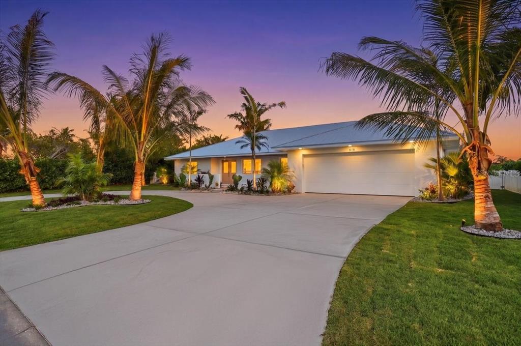618 GLADSTONE LANE