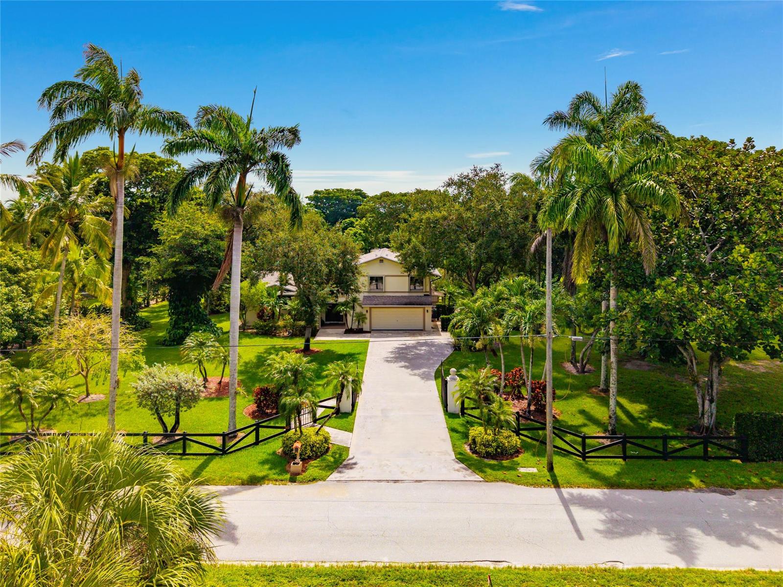 6556 NW 87th Avenue, Parkland FL 33067