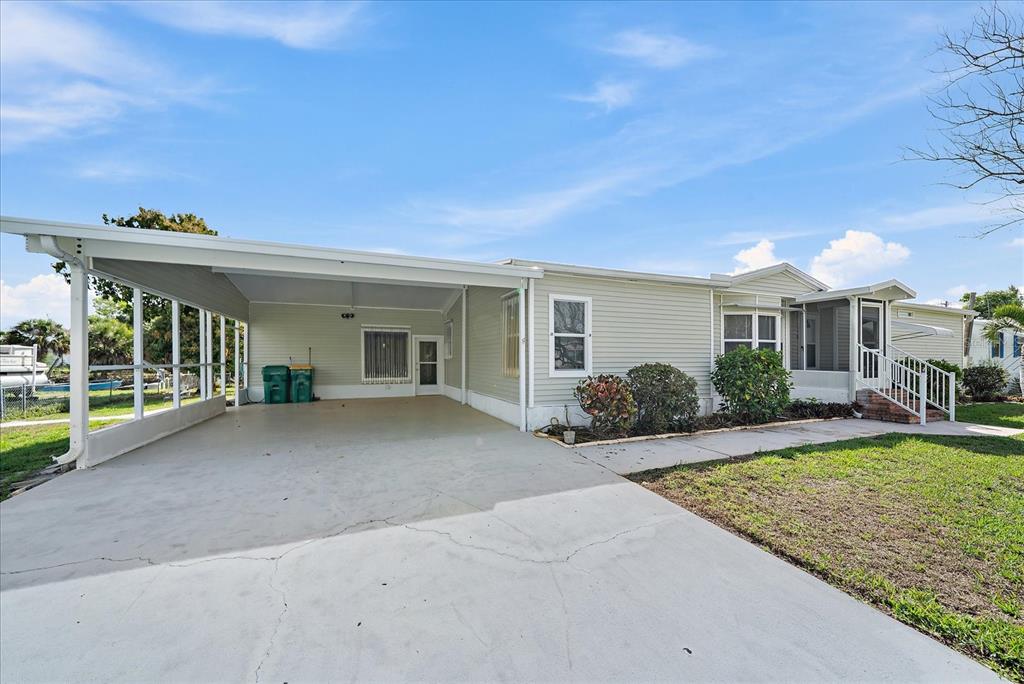 3028 BAMBOO COURT