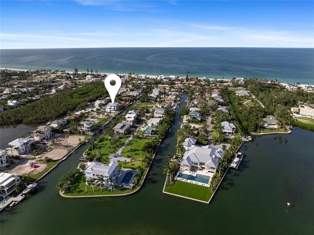 569 BAYVIEW DRIVE, LONGBOAT KEY, FL — photo 2 of 30