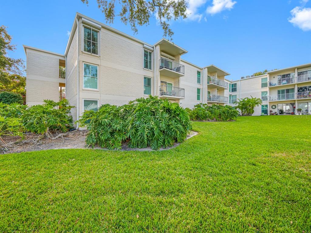 3325 BAYSHORE BOULEVARD UNIT B36