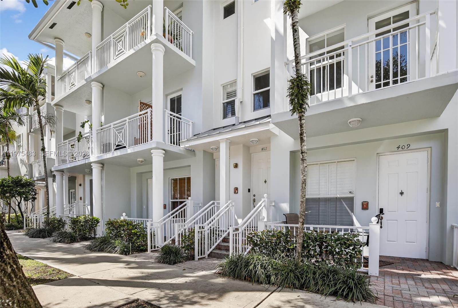 411 SW 13th Ter, Fort Lauderdale FL 33312