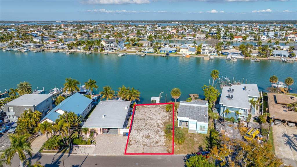 11075 3RD STREET E, TREASURE ISLAND, FL — photo 2 of 30