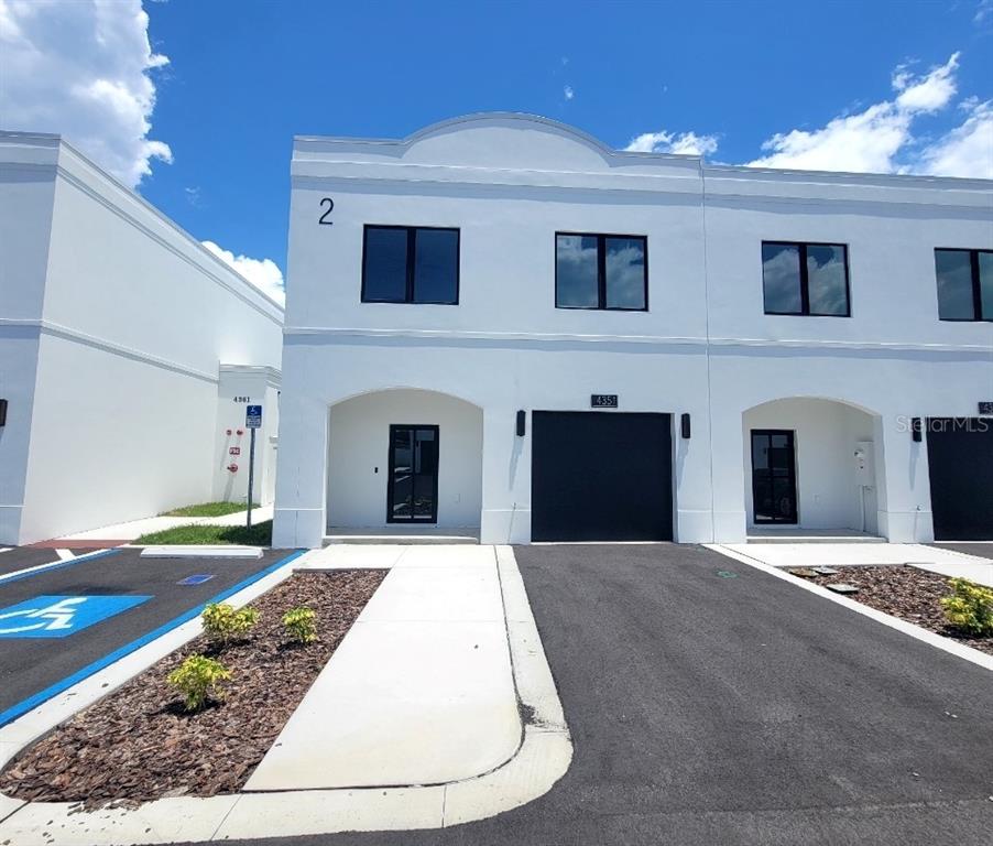 4351 CAMBIO GARDENS COURT