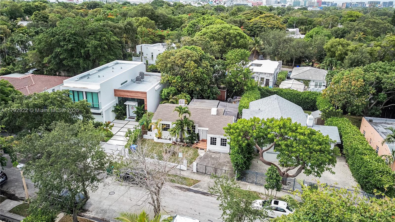 40 NE 49th St, Miami FL 33137