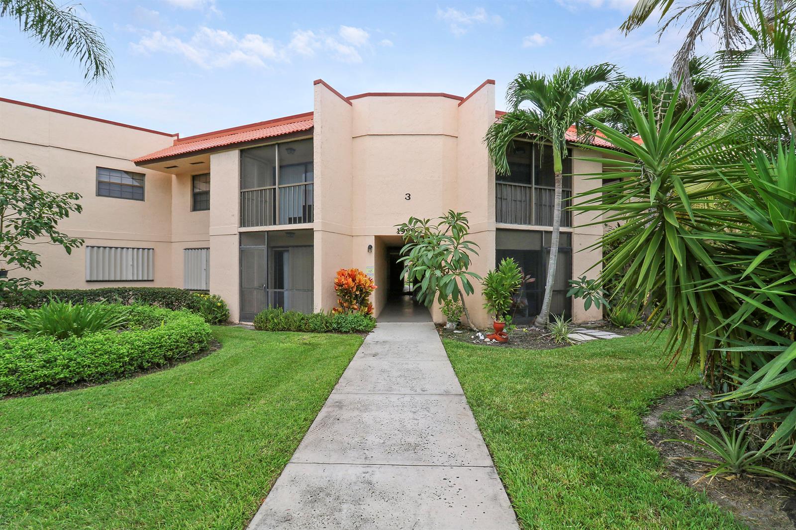 1999 NE Collins Circle # 100, Jensen Beach FL 34957