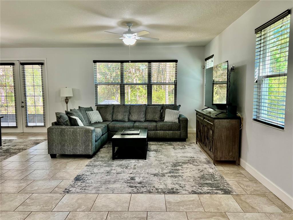 2301 AVELLINO AVENUE, ST CLOUD, FL — photo 5 of 28