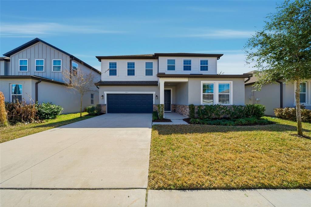 9211 WAVERLY WALK DRIVE