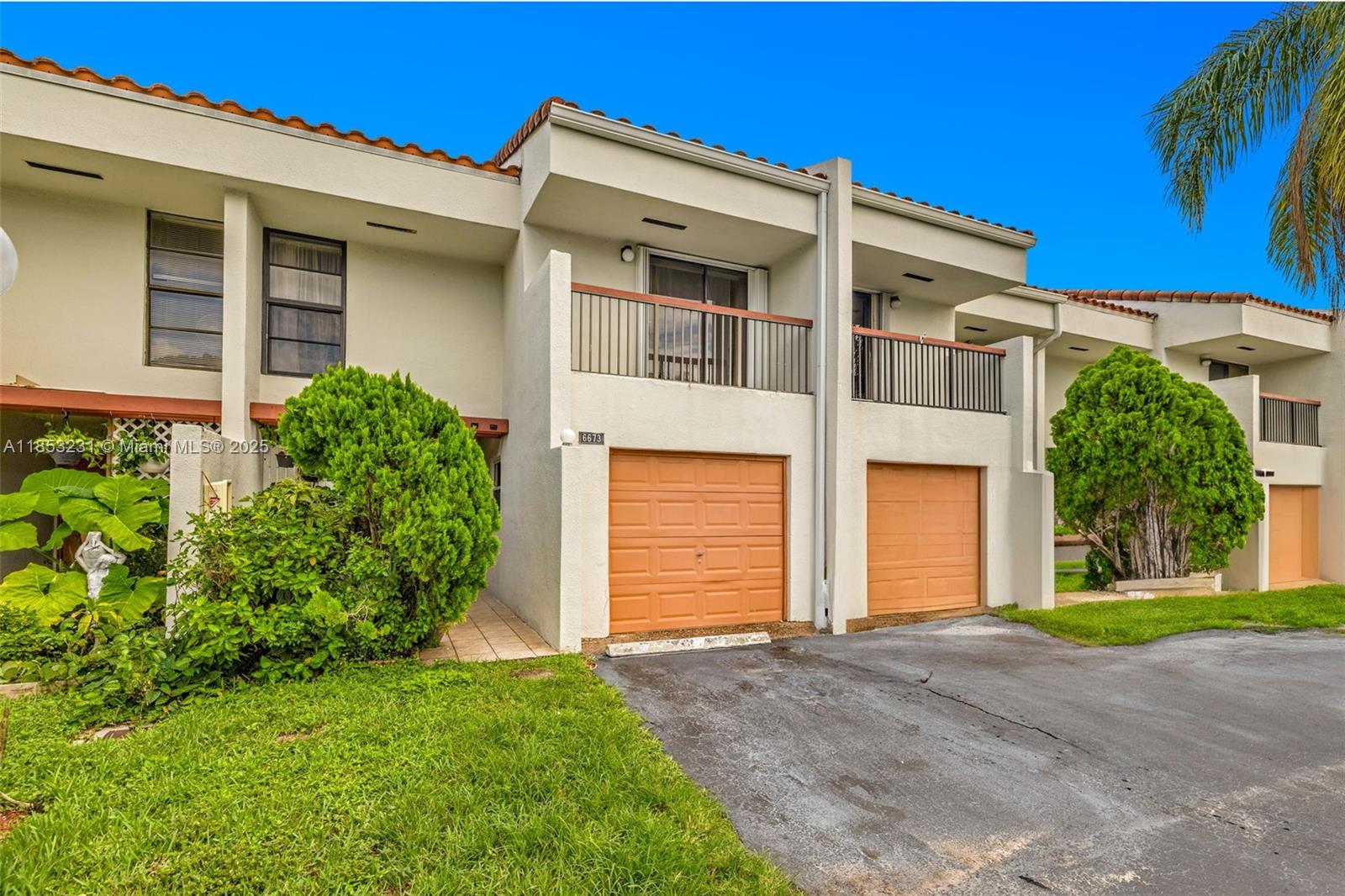 6673 Racquet Club Dr # 185, Lauderhill FL 33319