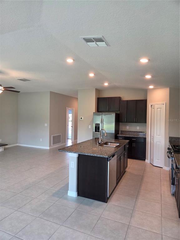 9306 CHANNING HILL DRIVE, RUSKIN, FL — photo 5 of 19