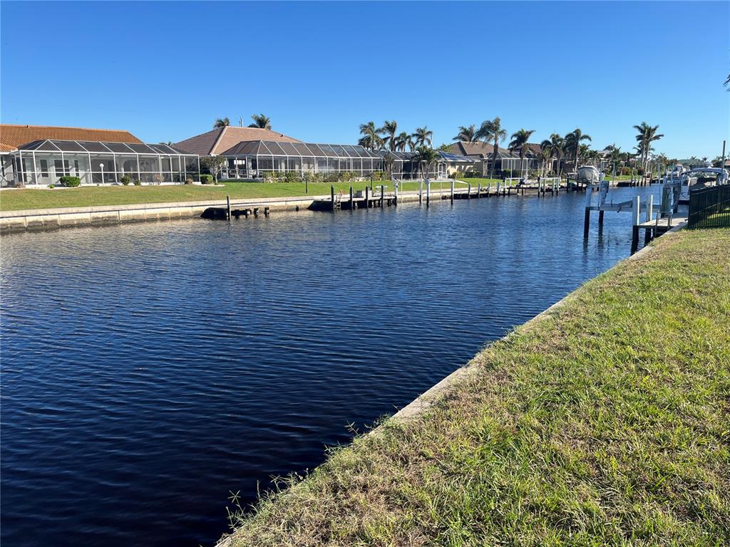 1114 LUCIA DRIVE, PUNTA GORDA, FL — photo 4 of 12